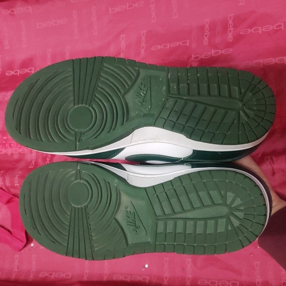 Nike dunk low green and white colourway 9.5 - Picture 7 of 8